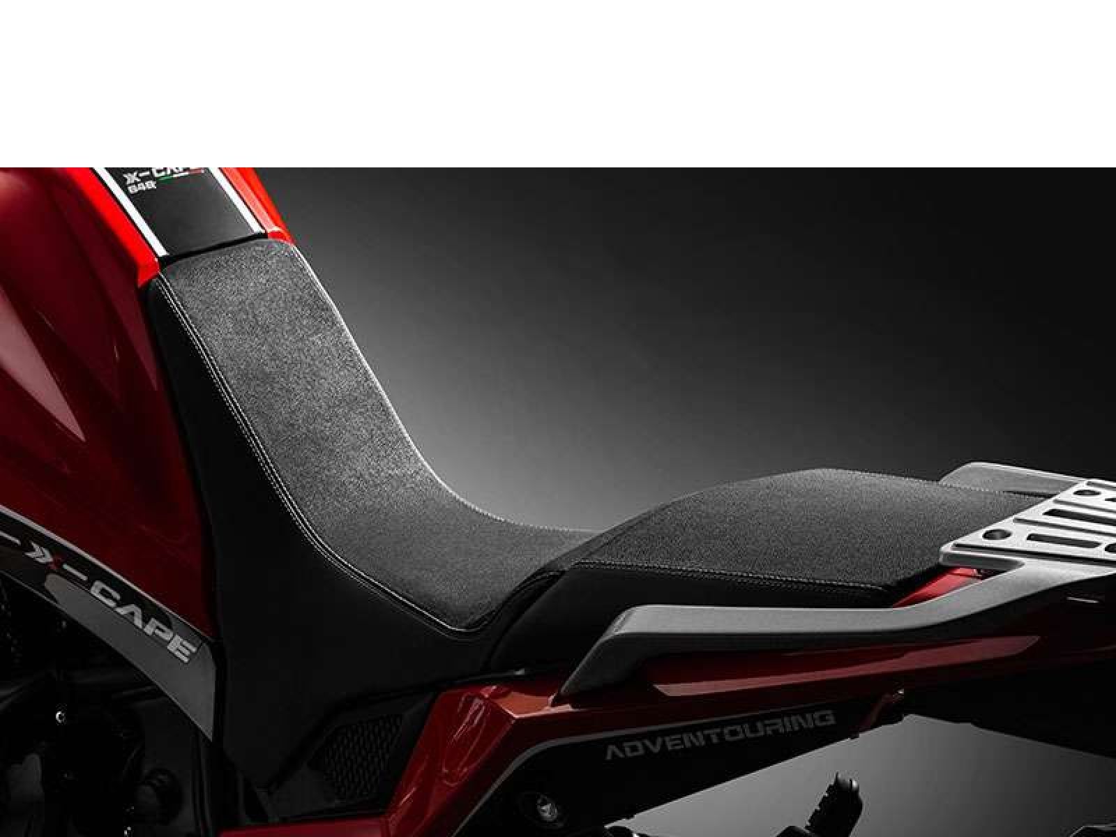 Мотоцикл MOTO MORINI X-CAPE 650 (Golden Spoke Wheels Volcanic Black) 2025